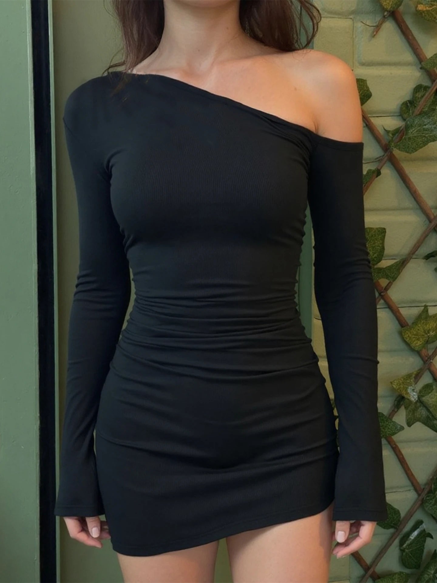 Dulzura Inclined Shoulder Long Sleeve Ruched Slim Irregular Mini Dress Women'S Solid Sexy Casual Dress Party Club Autumn Clothes